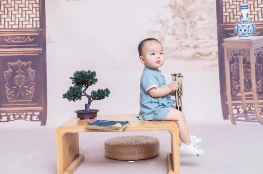 长兴6个月宝宝吃几勺米粉